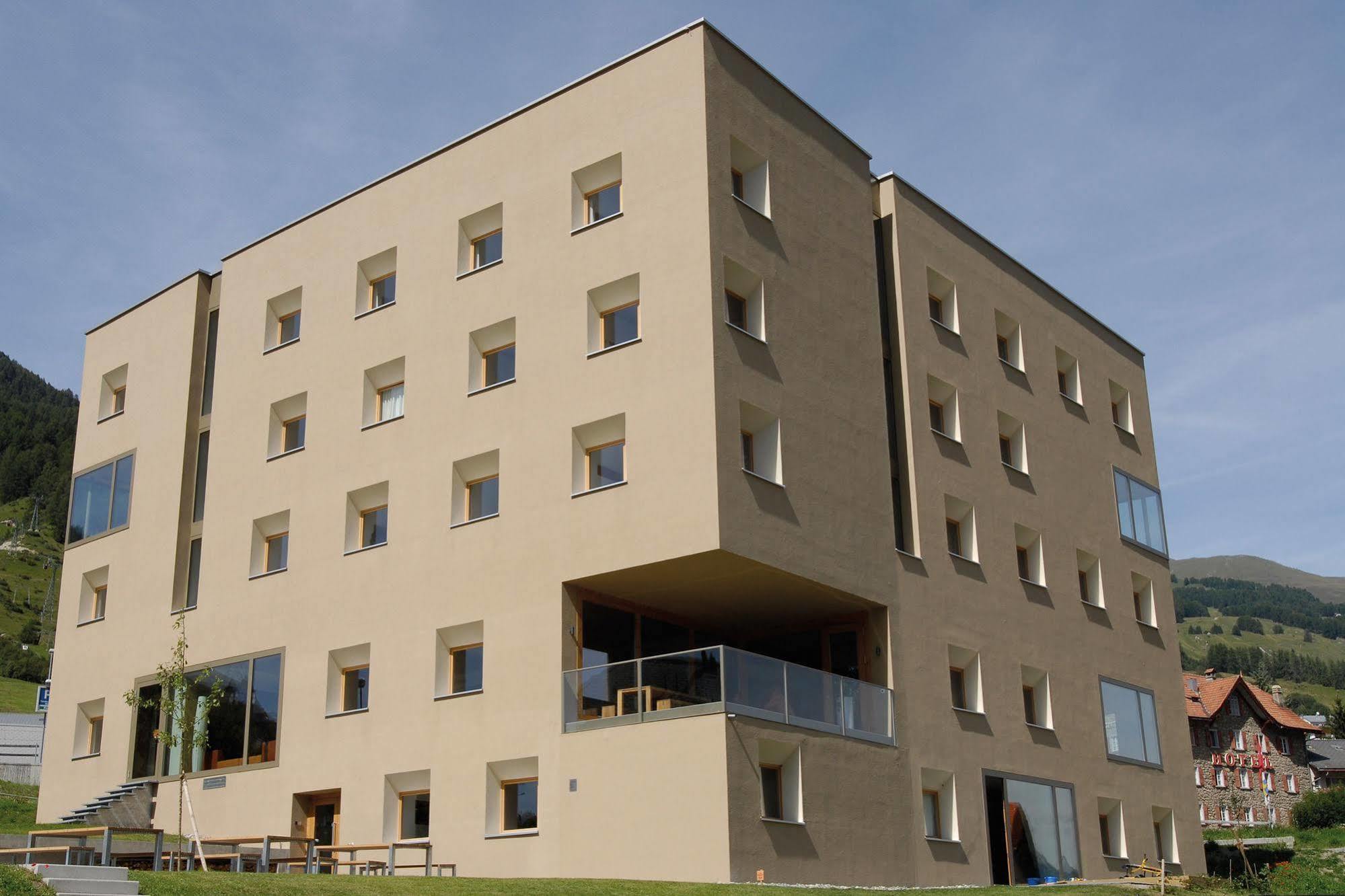 Scuol Youth Hostel Dış mekan fotoğraf